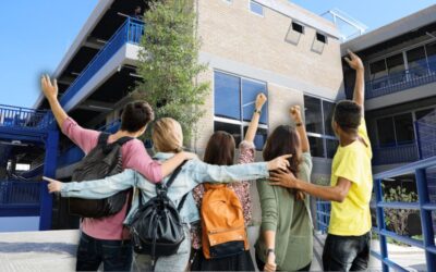 Colegios en Colombia ya no podrán negar la entrada por falta de uniforme: esto dice la ley vigente