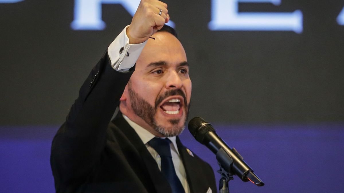 El presidente De la Espriella anuncia ofensiva contra las redes dedicadas al despojo de tierras
