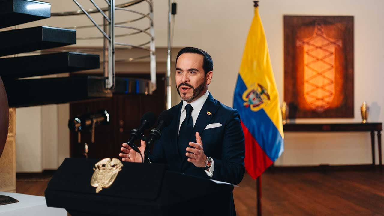“Falsa paz, falso diálogo”: Abelardo de La Espriella acaba con tres procesos de paz del gobierno Petro