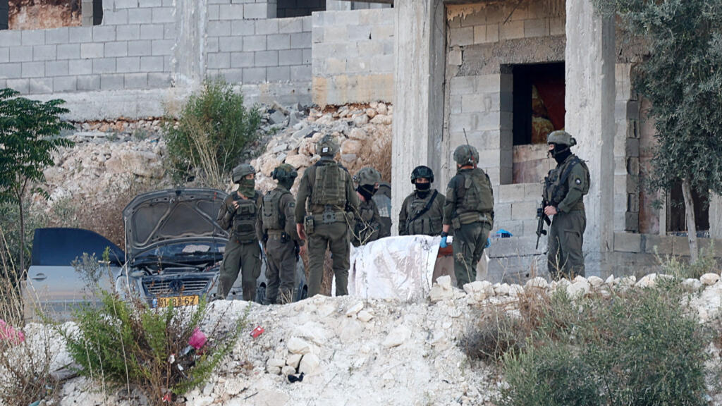 Israel mata a un comandante de Hamás en un inusual ataque aéreo en Cisjordania