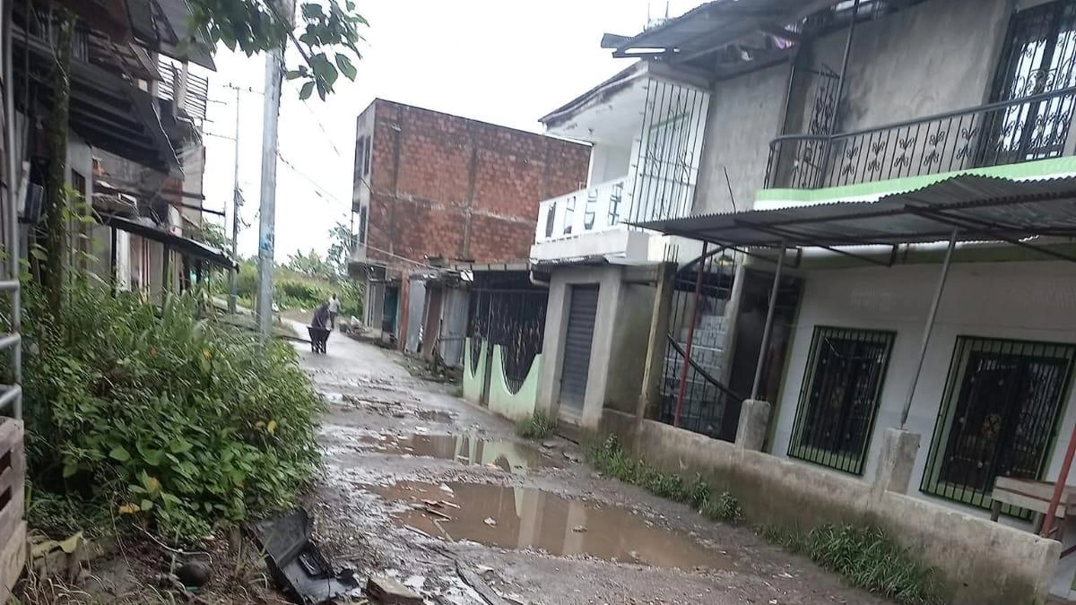 Tensión en el litoral de Nariño: comunidad hizo reclamos a un grupo de infantes de marina en zona del municipio de El Charco