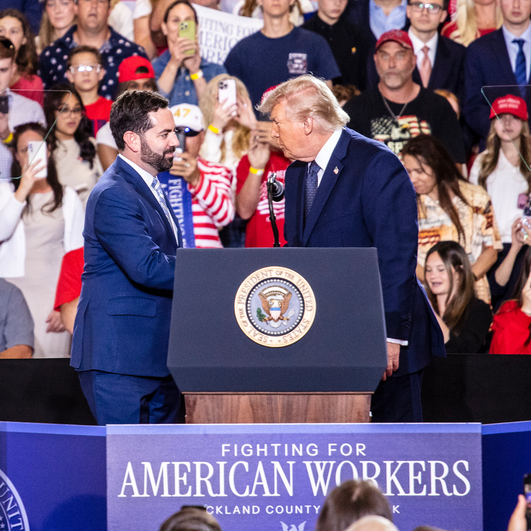 Trump representa un dilema para los republicanos de cara a las elecciones intermedias